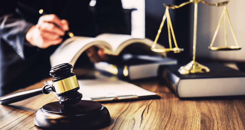 Crimnal Lawyer